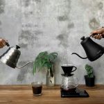 手沖咖啡｜圖源：Unsplash ｜ 攝影：Prayudha Saputra