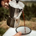 Bialetti 摩卡壺 ｜攝影： Justus Menke 圖片來源： Unsplash