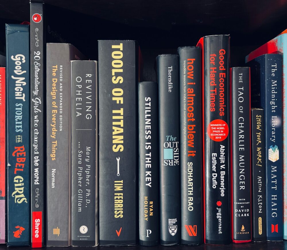 Book Recommendations｜攝影：α Oinam 圖片來源：Unsplash