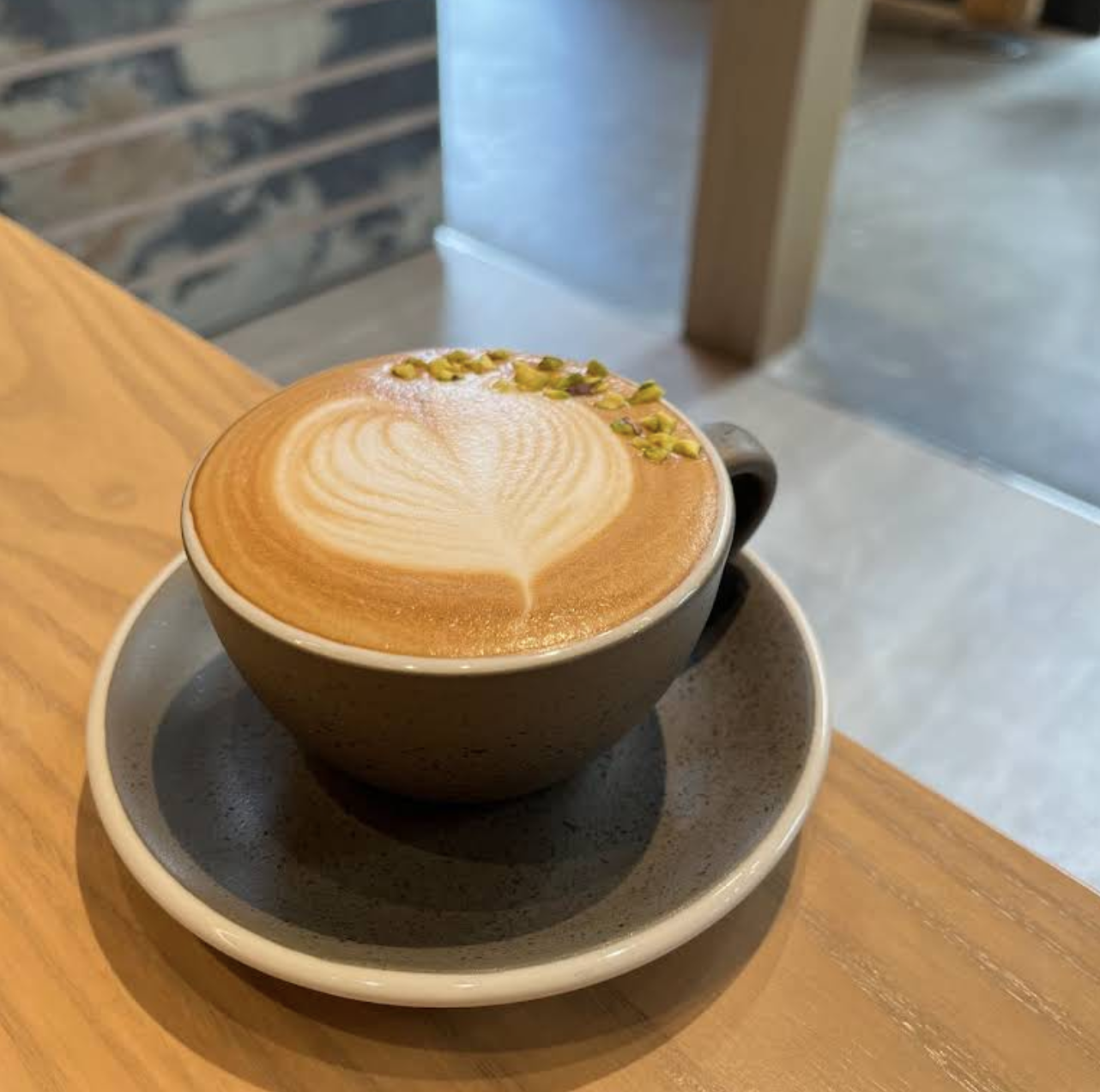 CHALET V 拿鐵咖啡｜圖片來源：Google Map