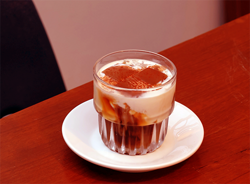 Dawn Coffee 奶油冷萃｜圖片來源：Google Map