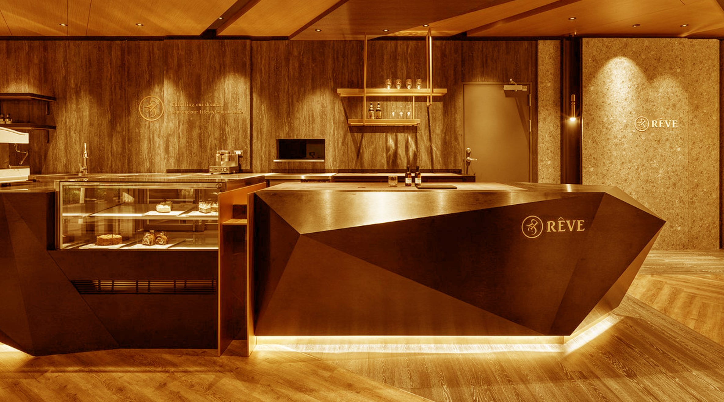 RÊVE Café 黑浮咖啡 | 圖源：google Map