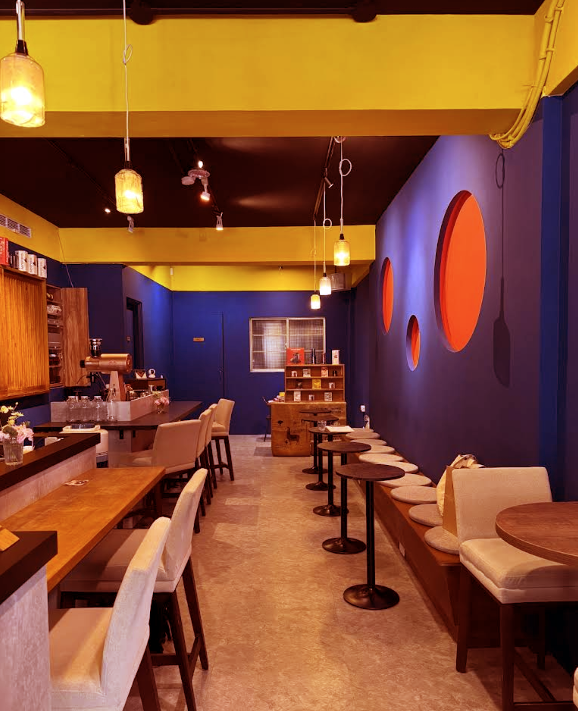 煦月-Dawn 2 Dusk by Sun Bear Coffee店內環境｜圖片來源：Google Map