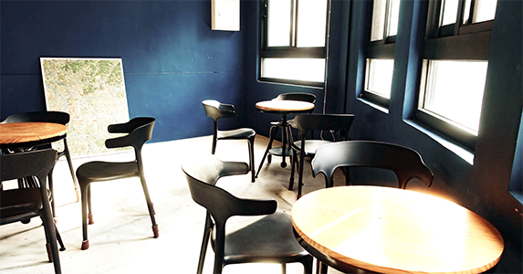 Block & Cafe. 町咖啡 店內環境｜圖片來源：Google Map