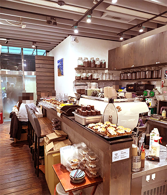 Twin Brothers Coffee 店內環境｜圖片來源：Google Map