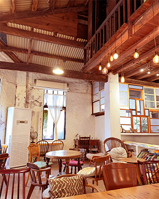 角公園咖啡 Triangle Garden Cafe店內環境｜圖片來源：Google Map