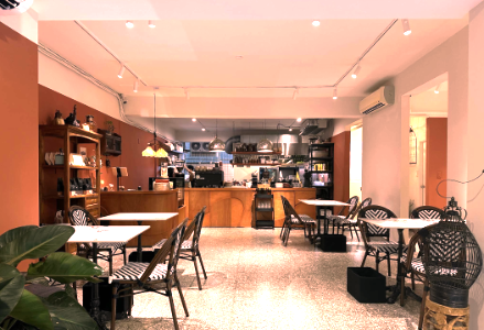 Le Mani 琢手咖啡 信義店店內環境｜圖片來源：Google Map