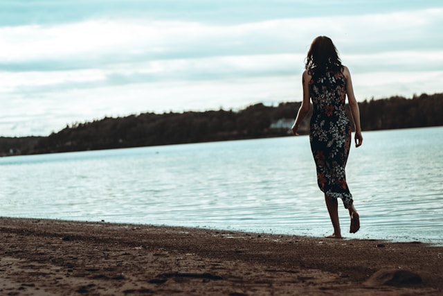 Self-Date｜攝影：Steven Rector 圖片來源： Unsplash