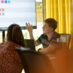 communicate｜攝影：Flipsnack 圖片來源：Unsplash